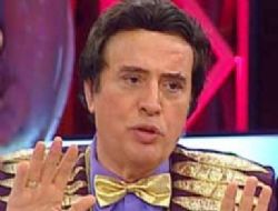 Erol B�y�kbur� Vefat Etti