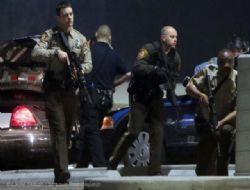 Ferguson'da 2 Polis Vuruldu