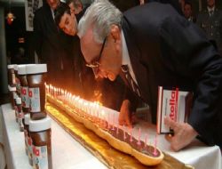 Kinder ve Nutella Yetim Kald�