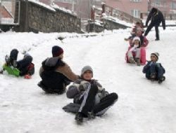 7 �lde Okullara Kar Tatili