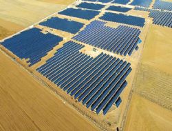 T�rkiye'nin En B�y�k G�ne� Santrali A��l�yor