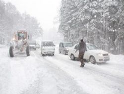 Uluda�'da Ara�lar Mahsur