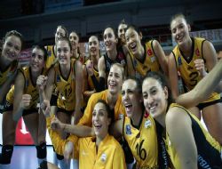 VakýfBank Dünya Þampiyonu